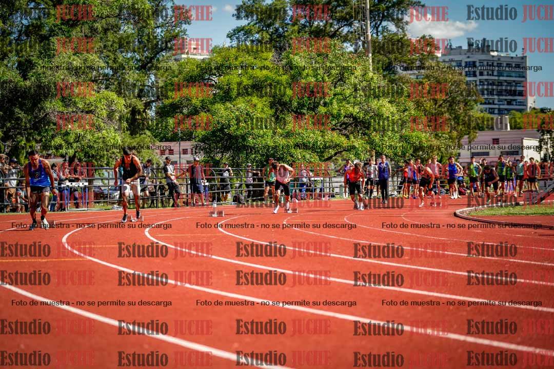 Fotos de los 200 m llanos de varones