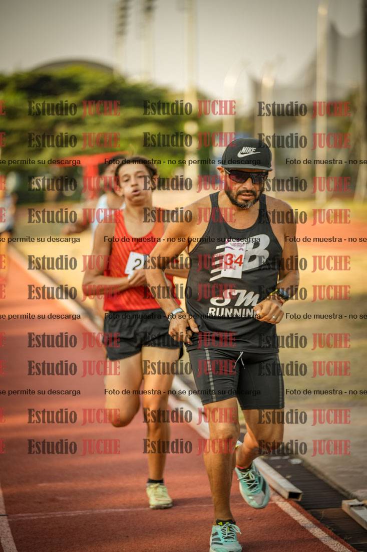 Fotos de los 1500 m llanos de varones