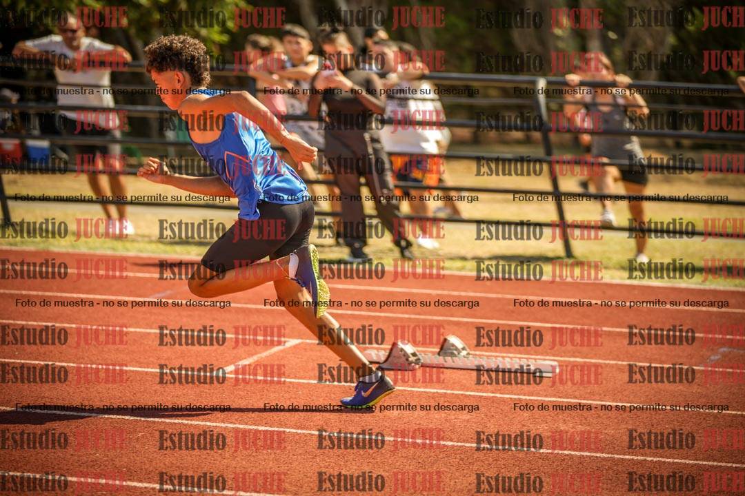 Fotos de los 400 m llanos de varones