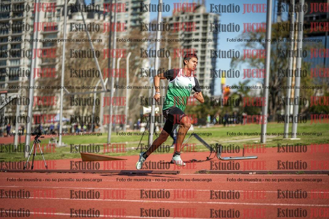 Fotos de los 200 m llanos de varones