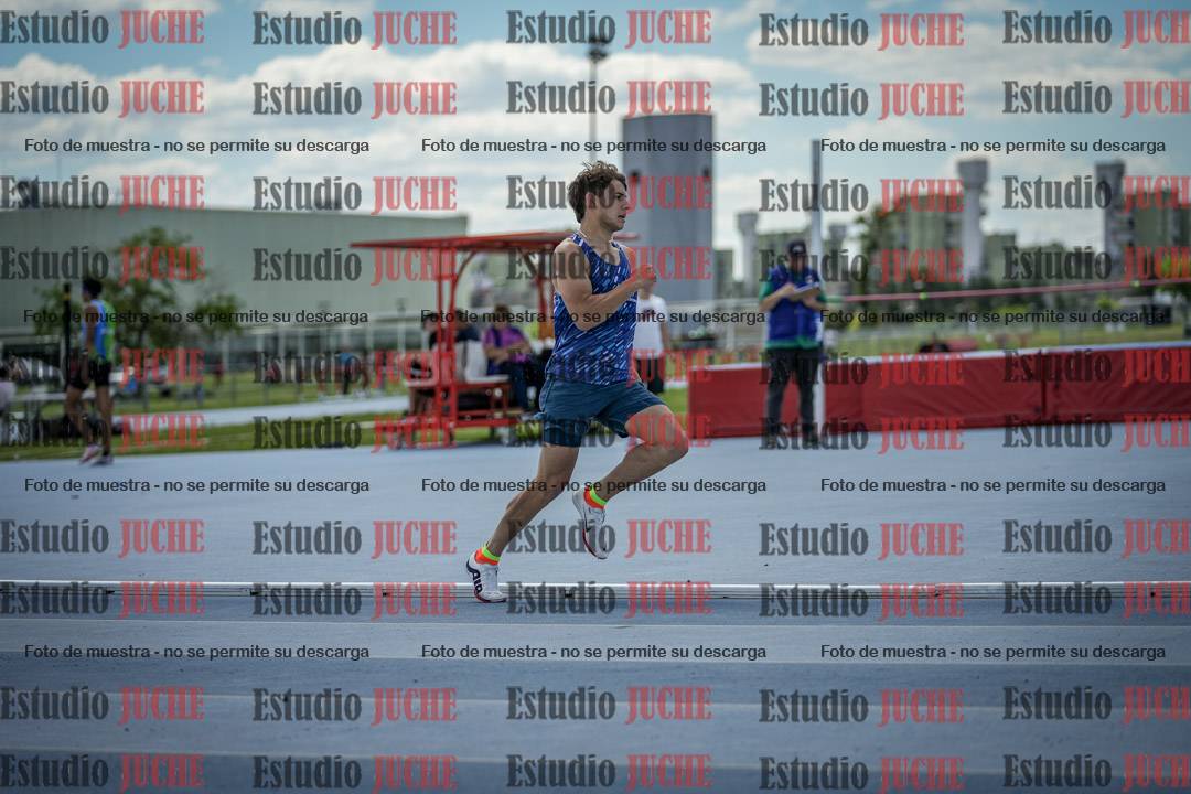 Fotos de los 400 m llanos de varones