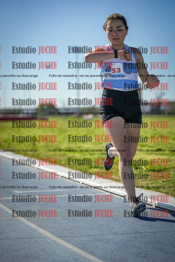 Fotos de los 5000 m llanos de mujeres y varones