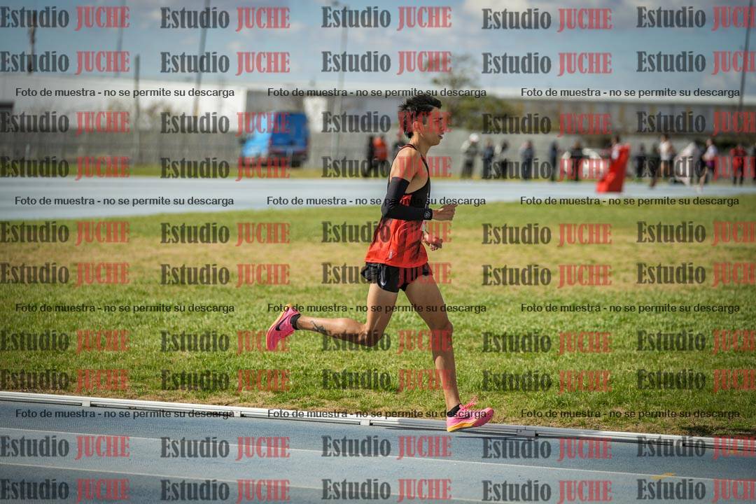 Fotos de los 5000 m llanos de varones