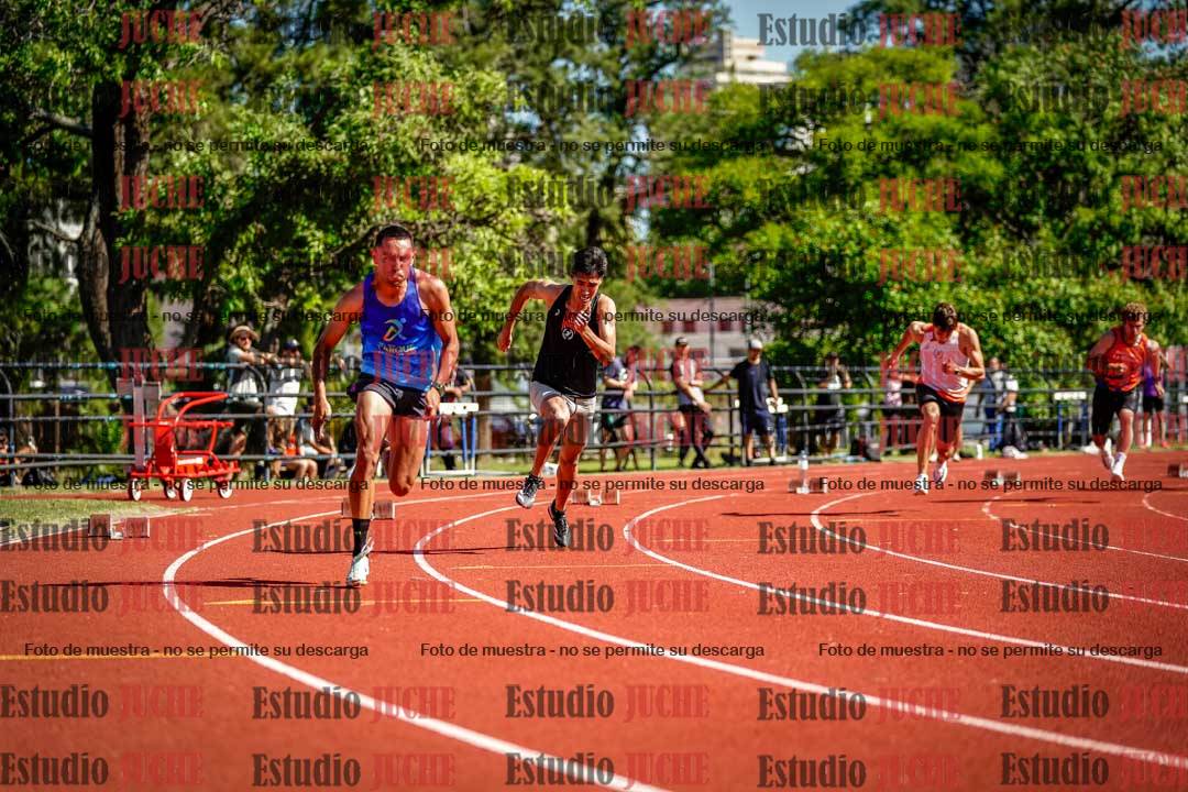 Fotos de los 200 m llanos de varones