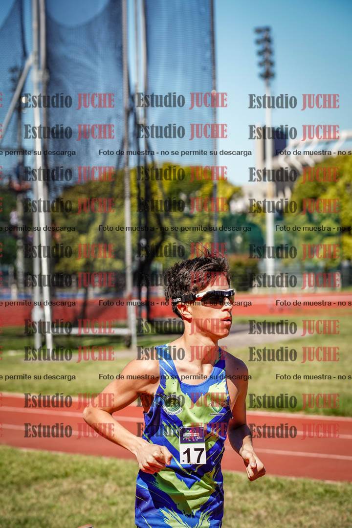 Fotos de los 800 m llanos de varones