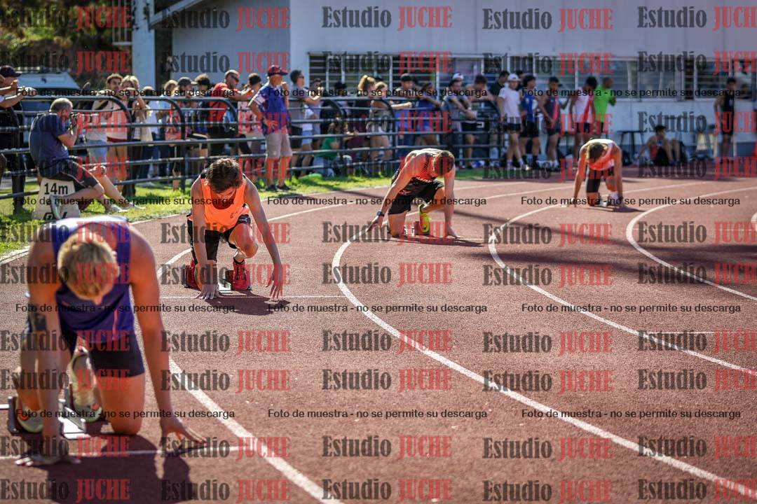 Fotos de los 400 m llanos de varones