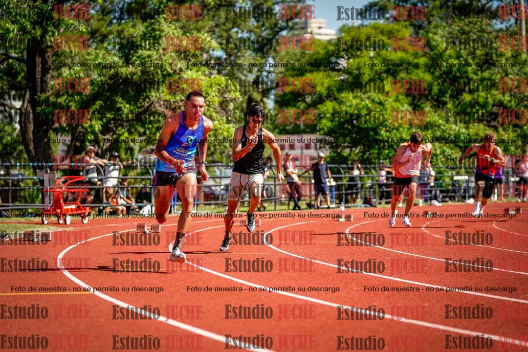 Fotos de los 200 m llanos de varones