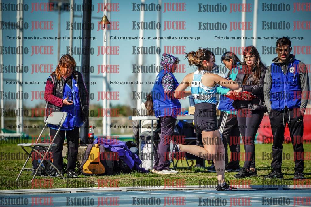 Fotos de los 5000 m llanos de mujeres y varones