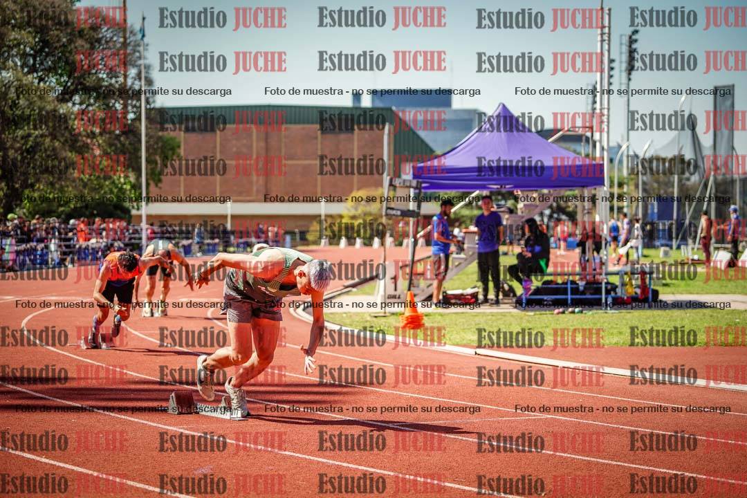 Fotos de los 400 m llanos de varones