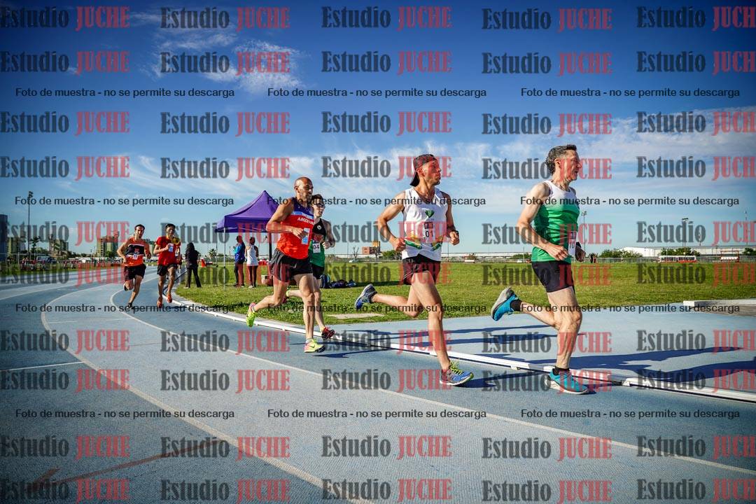 Fotos de los 1500 m llanos de varones