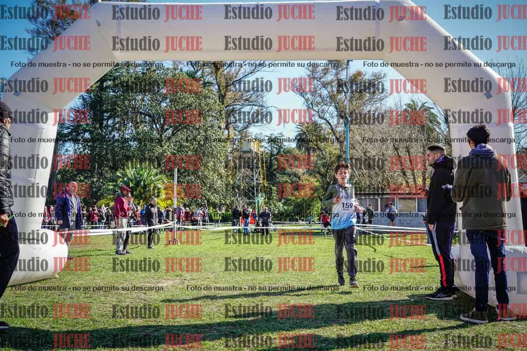 Fotos de la llegada del cross de 2000 m