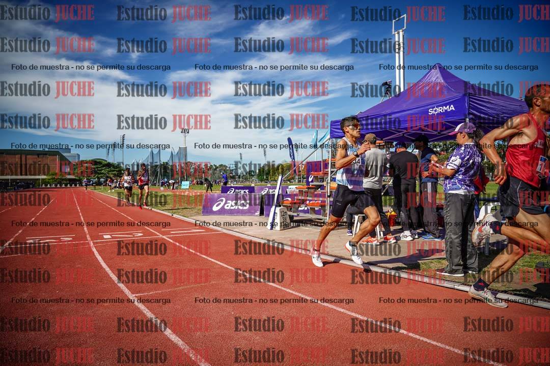 Fotos de los 5000 m llanos de varones