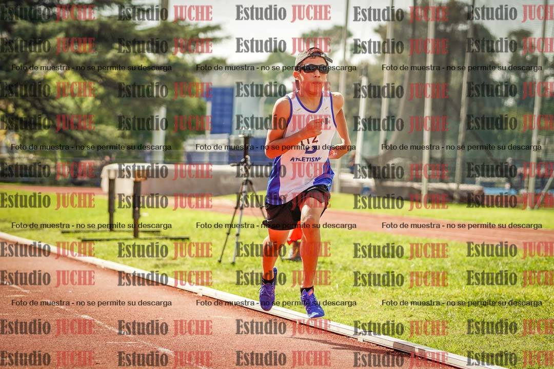 Fotos de los 800 m llanos de varones