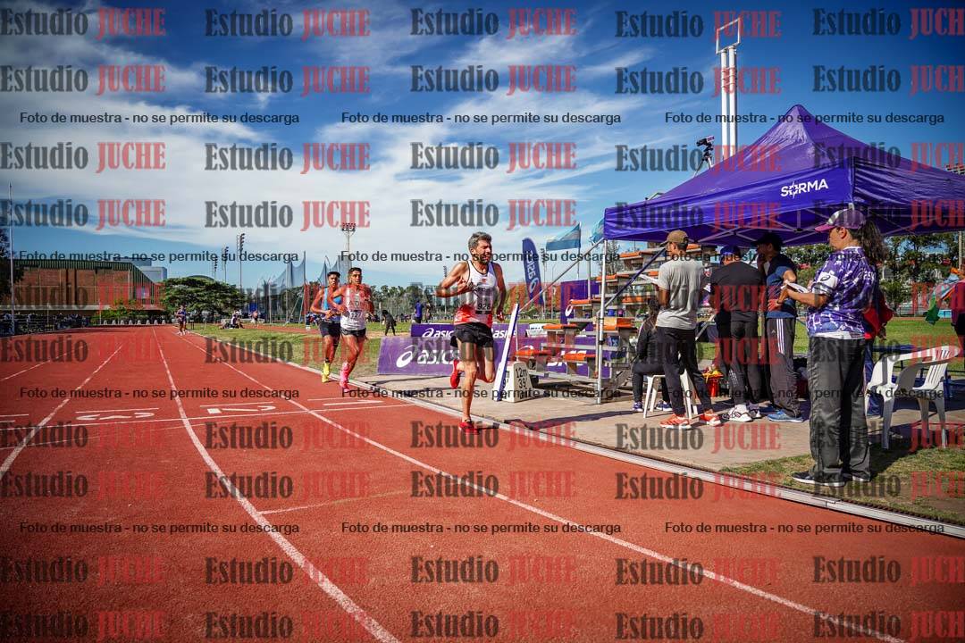 Fotos de los 5000 m llanos de varones