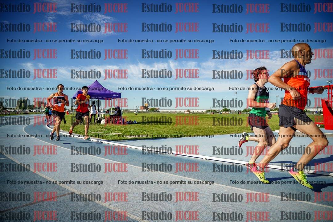 Fotos de los 1500 m llanos de varones