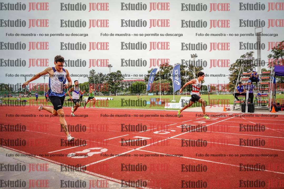Fotos de los 400 m llanos de varones