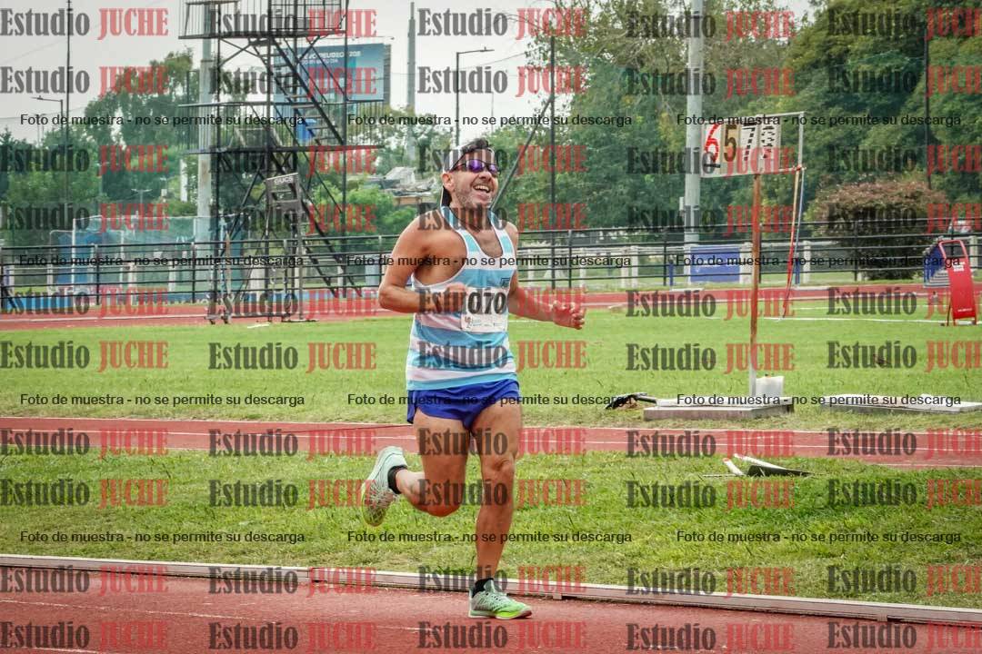 Fotos de los 3000 m llanos de varones