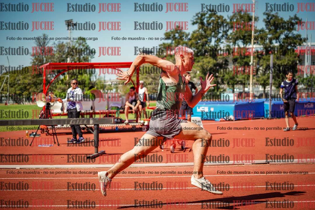 Fotos de los 400 m llanos de varones
