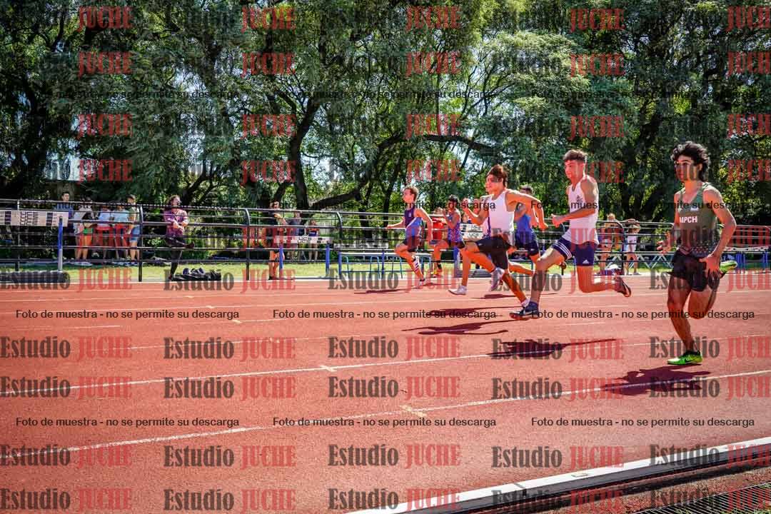 Fotos de los 100 m llanos de varones