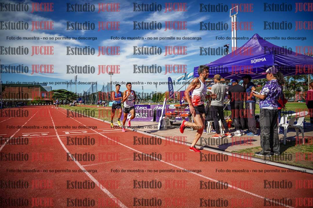 Fotos de los 5000 m llanos de varones