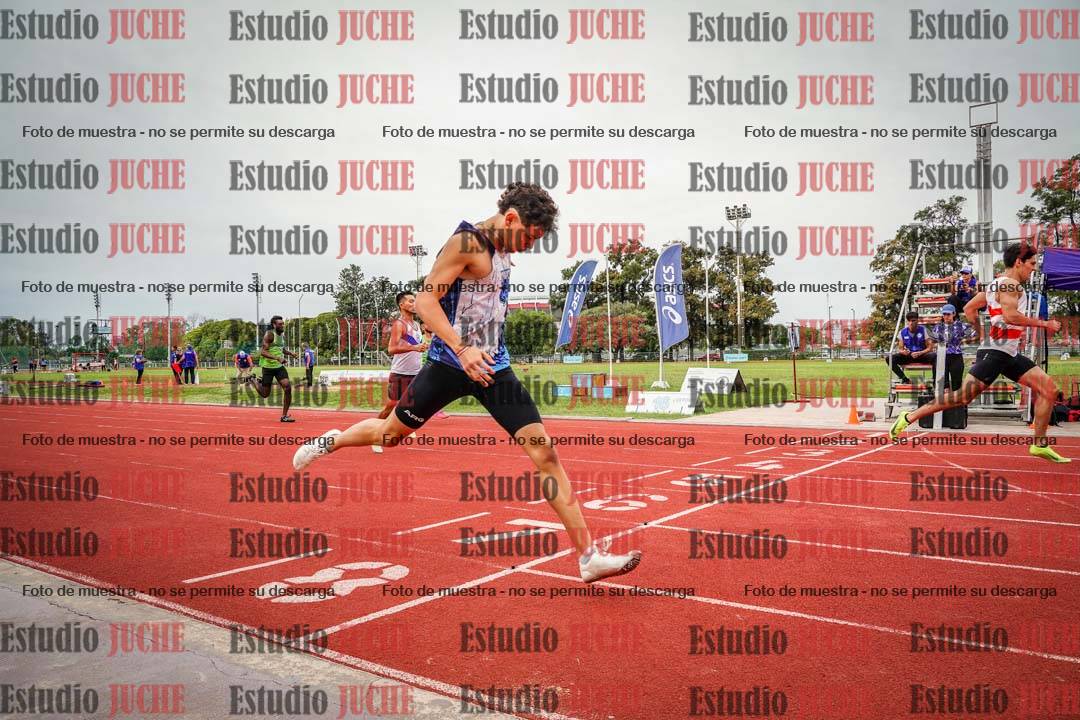 Fotos de los 400 m llanos de varones