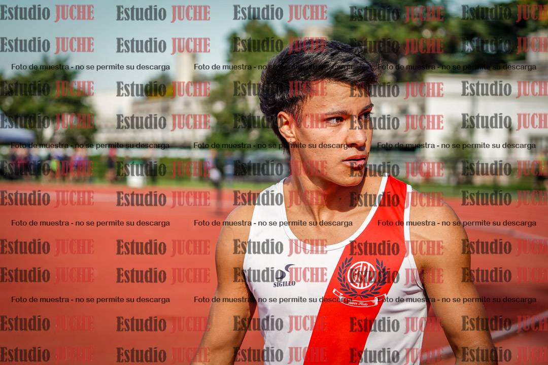 Fotos de los 400 m llanos de varones