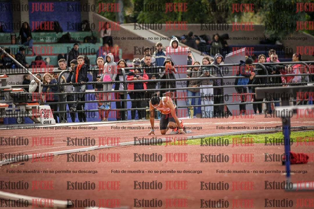 Fotos de los 400 m llanos de varones