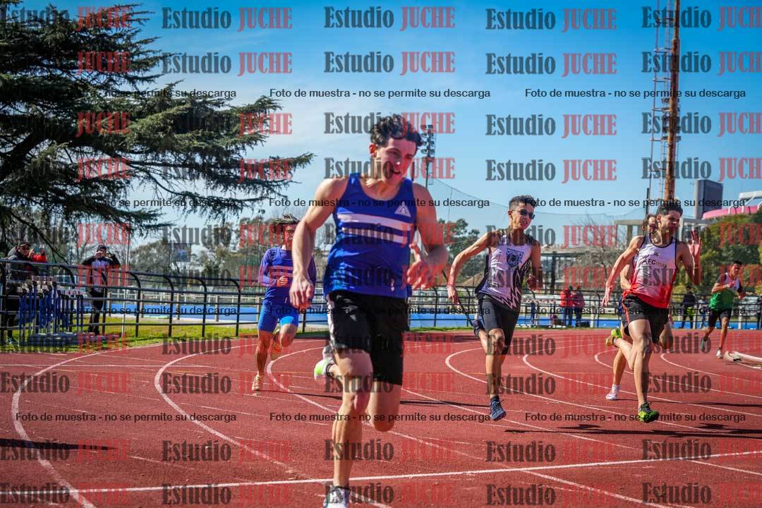 Fotos de los 200 m llanos de varones
