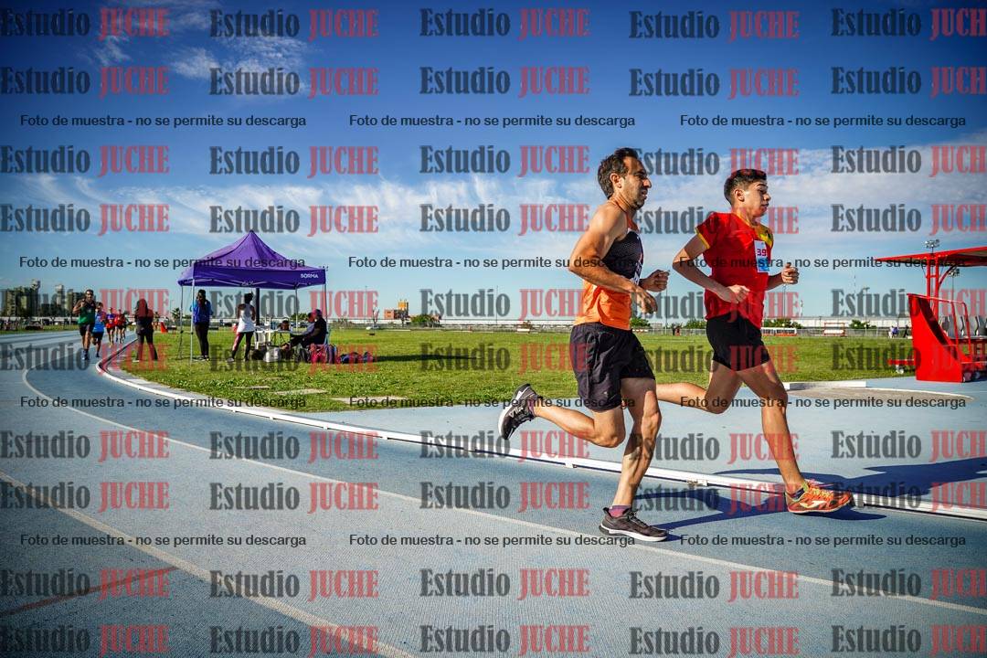 Fotos de los 1500 m llanos de varones