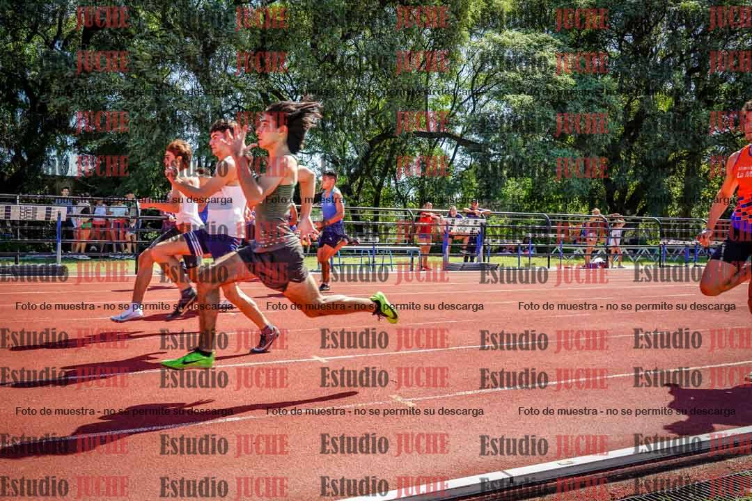 Fotos de los 100 m llanos de varones