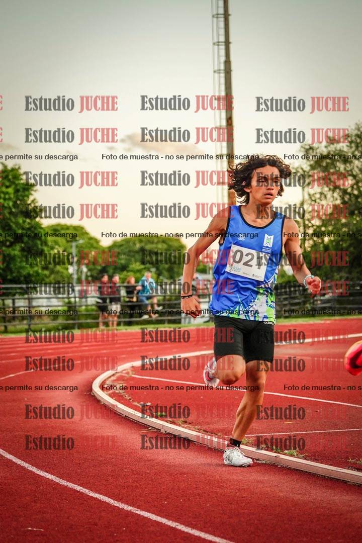 Fotos de los 1500 m llanos de varones