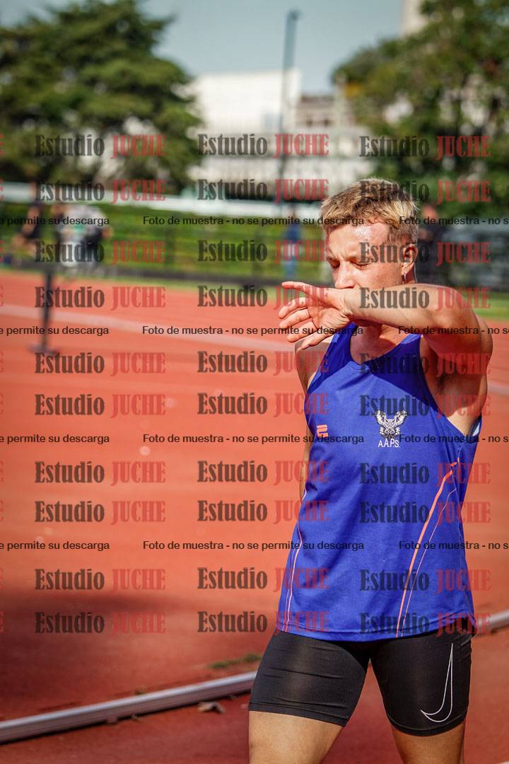 Fotos de los 400 m llanos de varones
