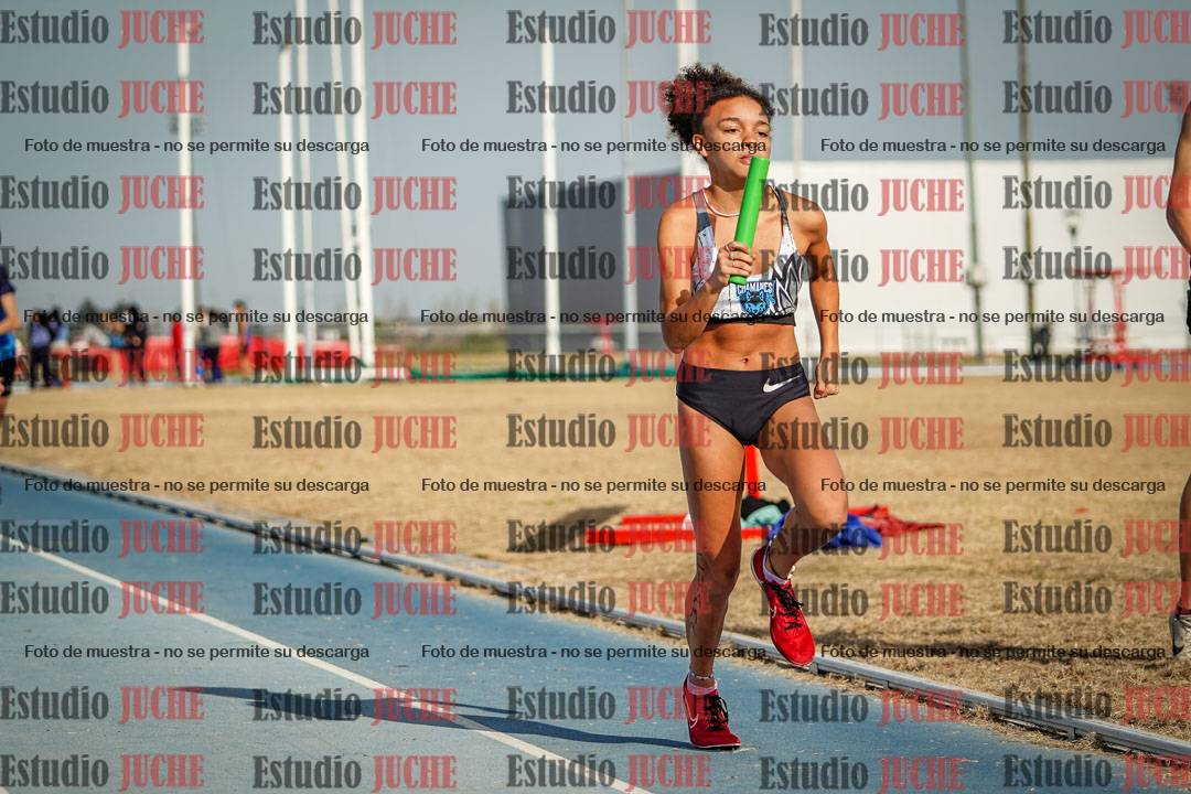 Fotos de las Postas 8x200 m mixta