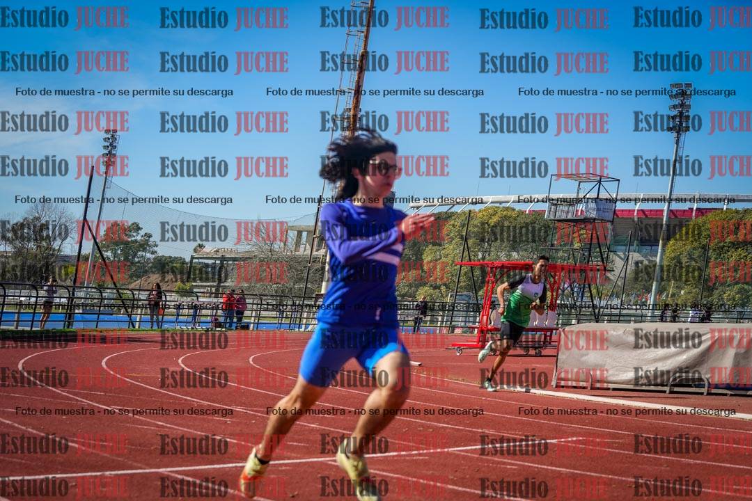 Fotos de los 200 m llanos de varones