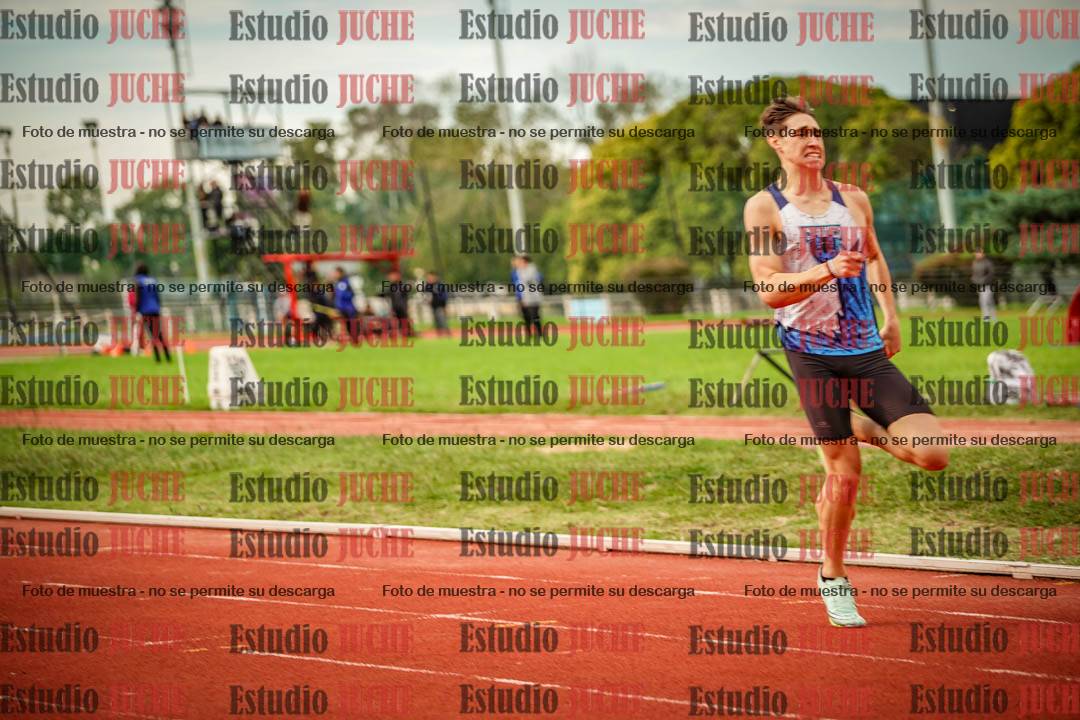 Fotos de los 400 m llanos de varones