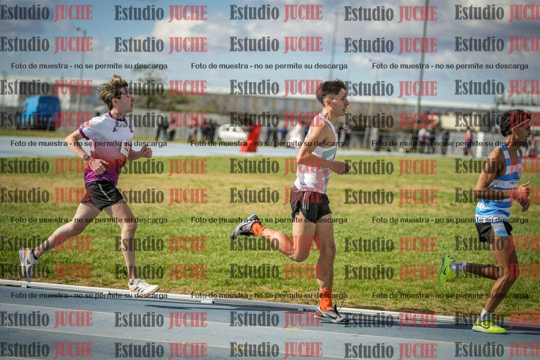 Fotos de los 5000 m llanos de varones