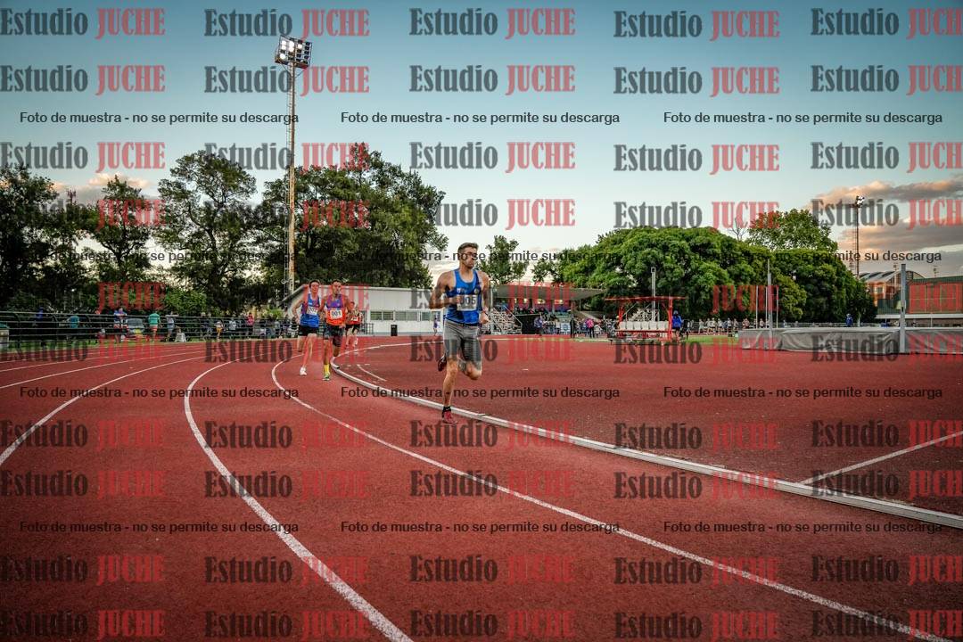 Fotos de los 1500 m llanos de varones