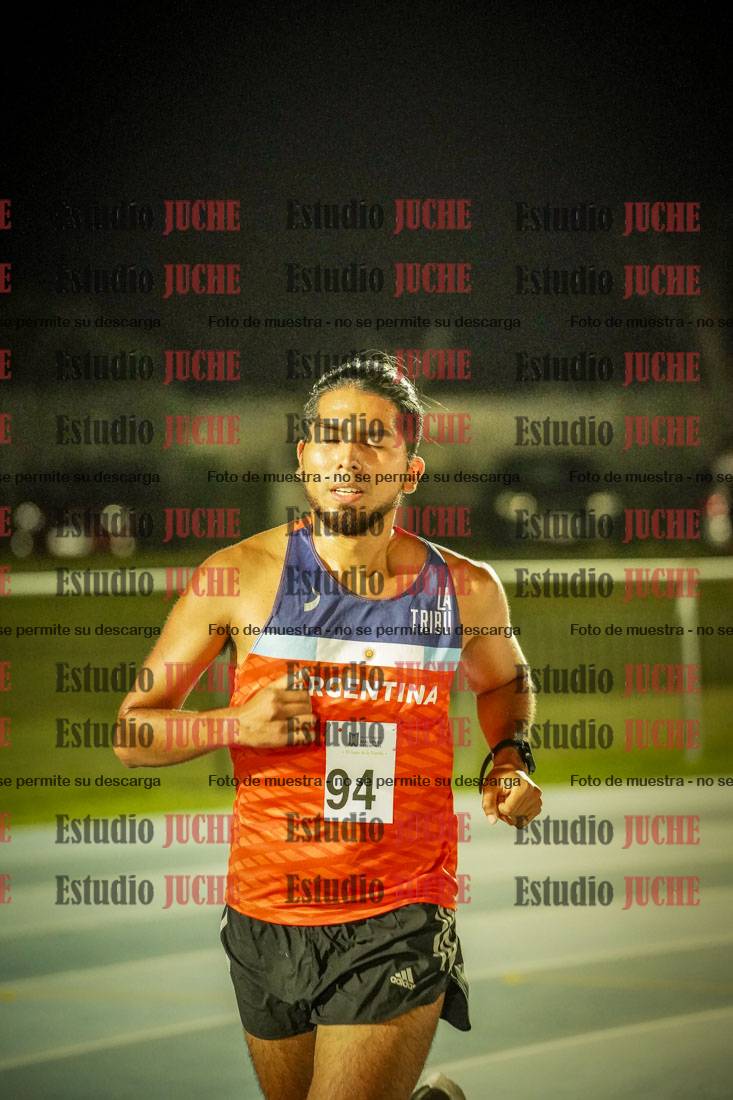 Fotos de los 3000 m llanos de varones