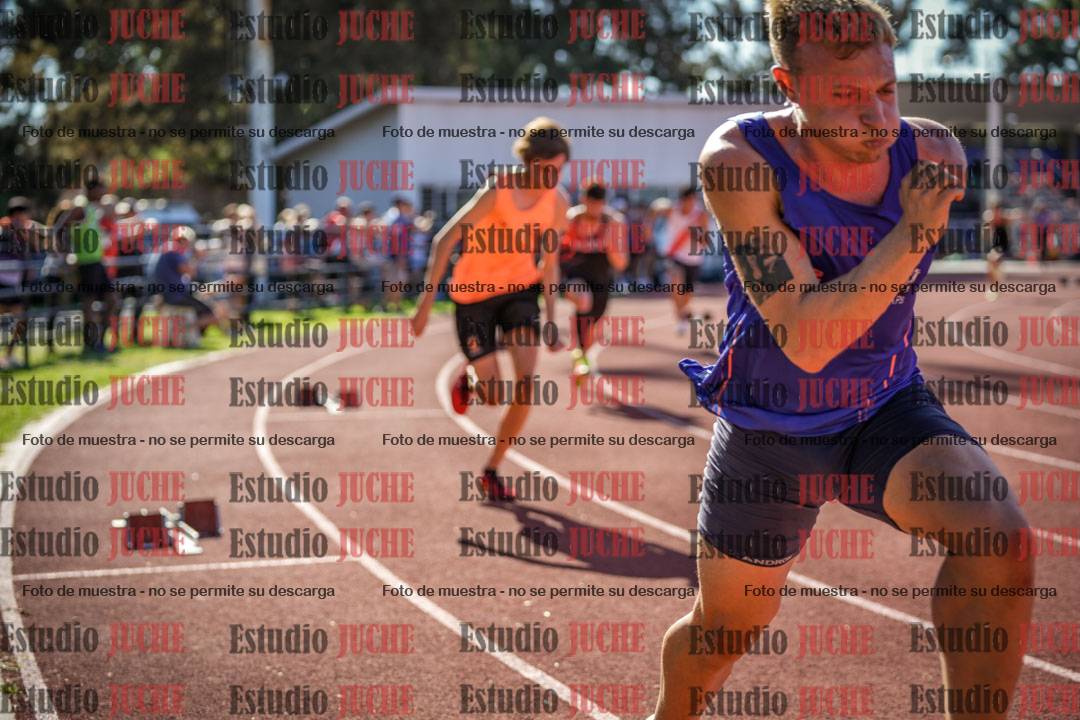 Fotos de los 400 m llanos de varones