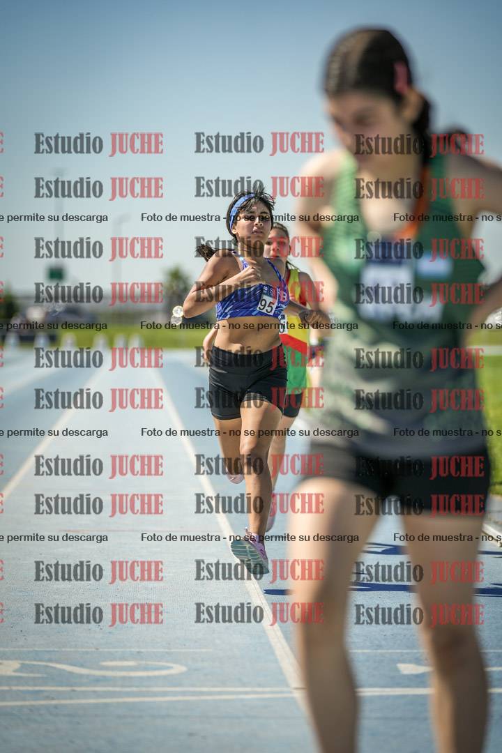 Fotos de los 1200 m de mujeres