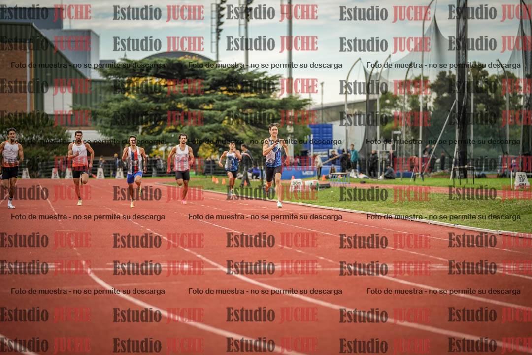 Fotos de los 400 m llanos de varones