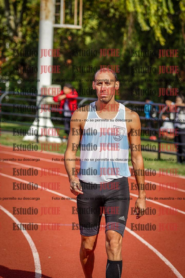 Fotos de los 400 m llanos de varones