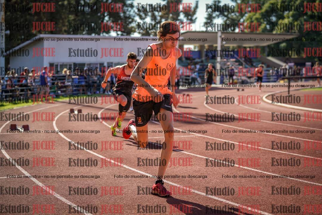 Fotos de los 400 m llanos de varones