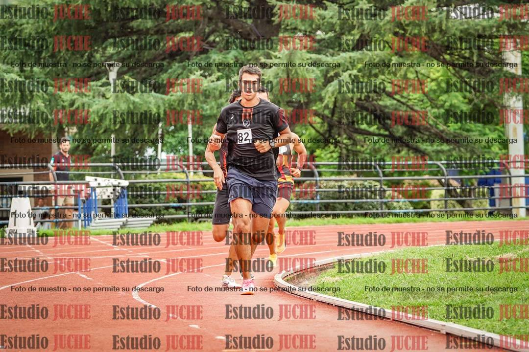 Fotos de los 1500 m llanos de varones - decatlón 10