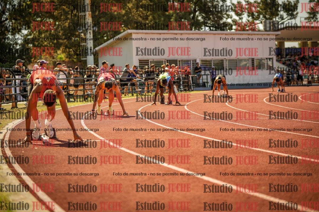 Fotos de los 400 m llanos de varones