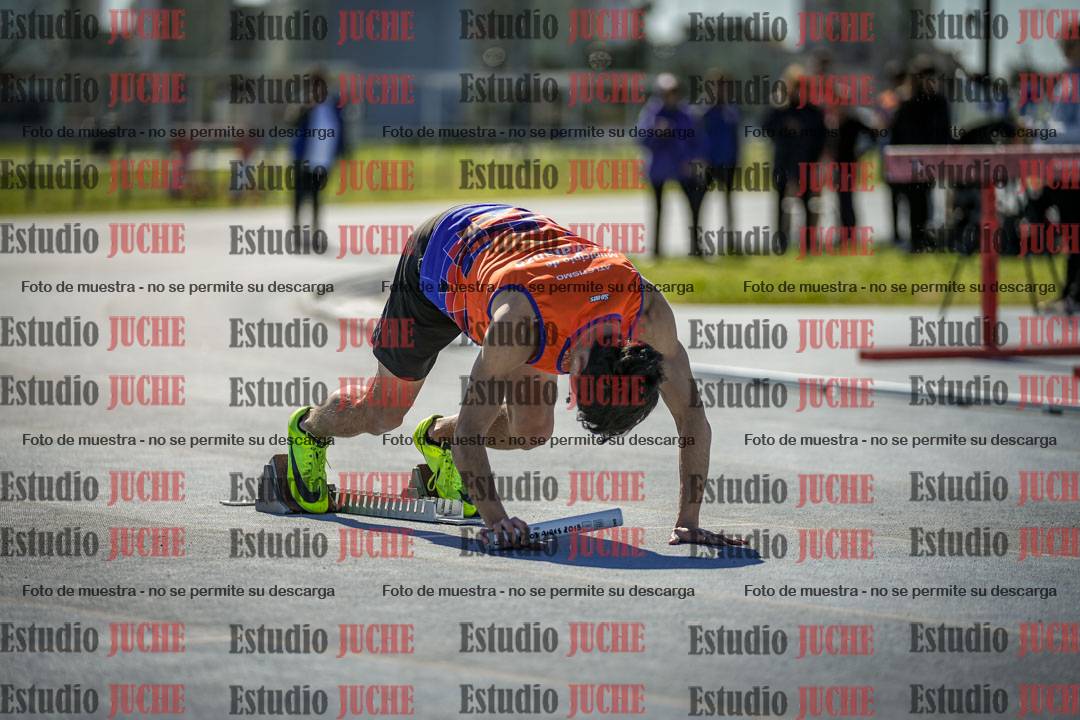Fotos de las Postas 4x400 m de mujeres y varones
