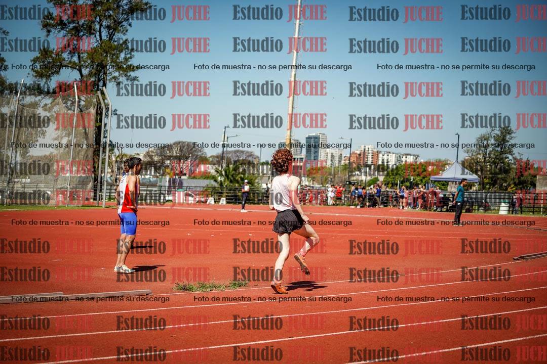 Fotos de los 400 m llanos de varones
