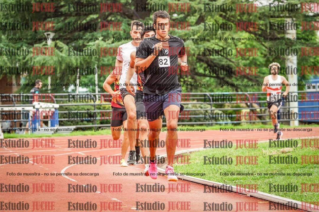 Fotos de los 1500 m llanos de varones - decatlón 10