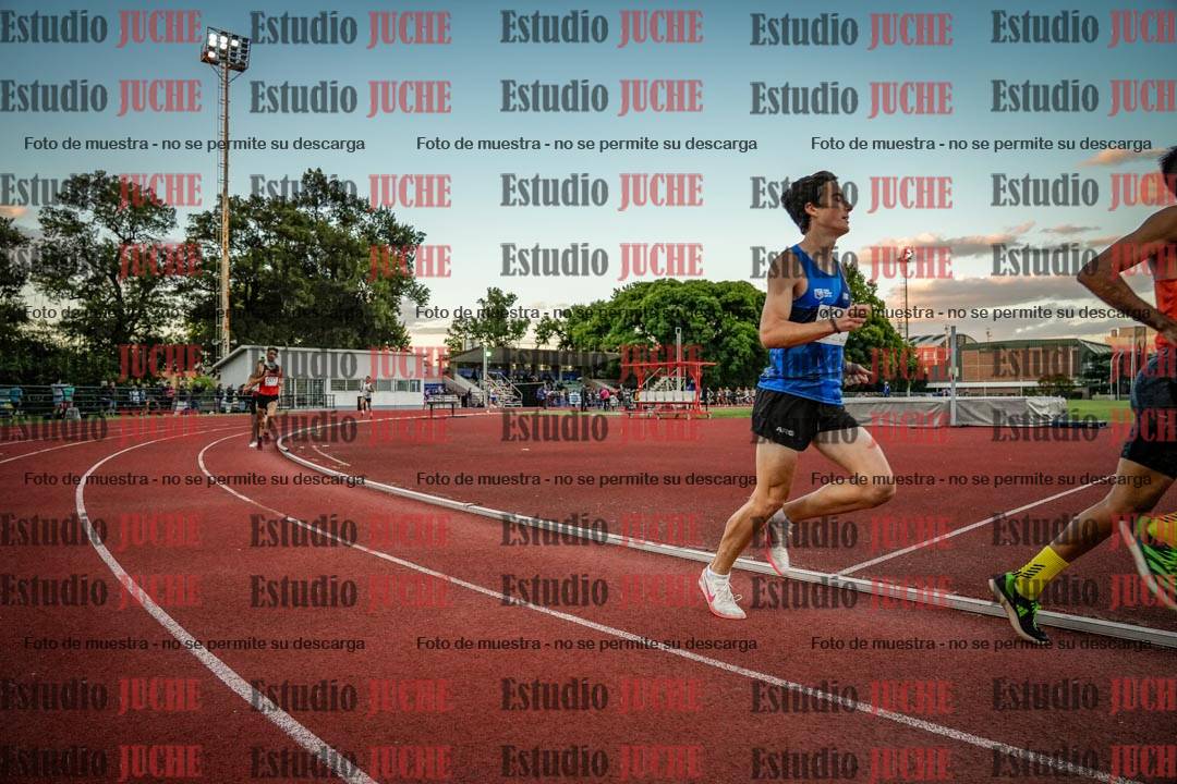 Fotos de los 1500 m llanos de varones