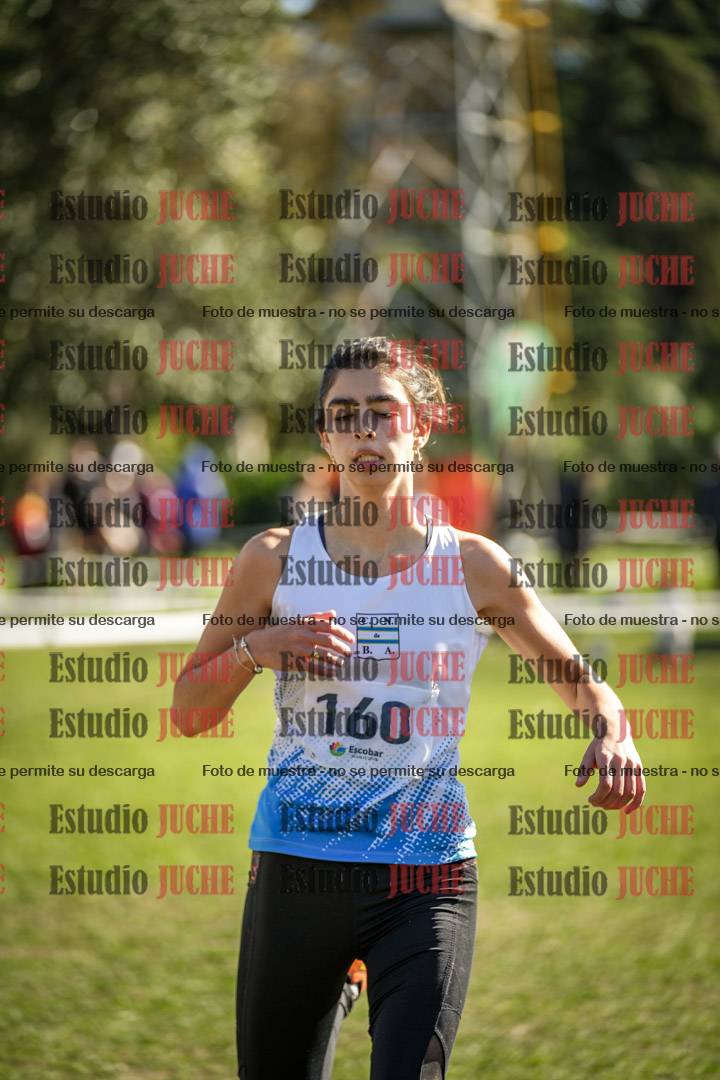Fotos de la llegada del cross de 2000 m